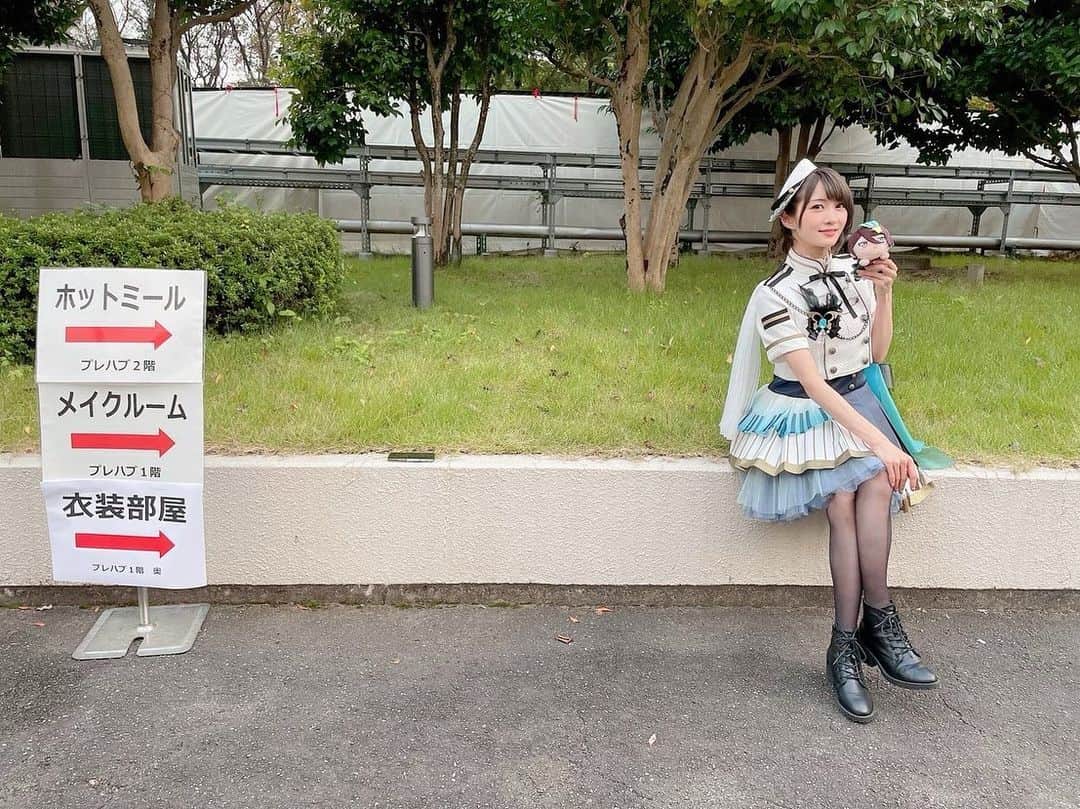 のインスタグラム：「🦋 ひめちゃんが撮ってくれたお写真🫢 1日目はこのシュールさに気づいていなかった(笑) ・ ・ #GBP2022 #ブシロード15周年記念ライブ #ベルーナドーム  #バンドリ #bangdream  #Morfonica #モニカ #八潮瑠唯」