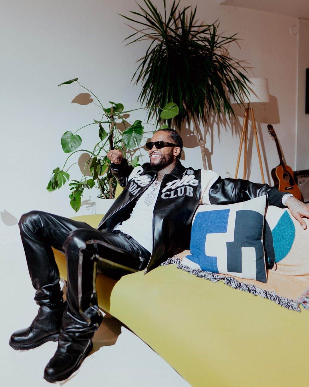 のインスタグラム：「@daveeast For The Return of Pelle Pelle Fall/Winter 2023 Release  Shot by @creativjay」