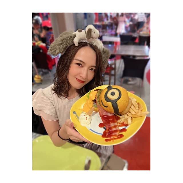 向井藍のインスタグラム：「ETも大好きだったバックトゥーザーフューチャーも無くなってしまったけど何回行っても飽きない場所。  #aimukai #向井藍 #ユニバ #usj #大阪」