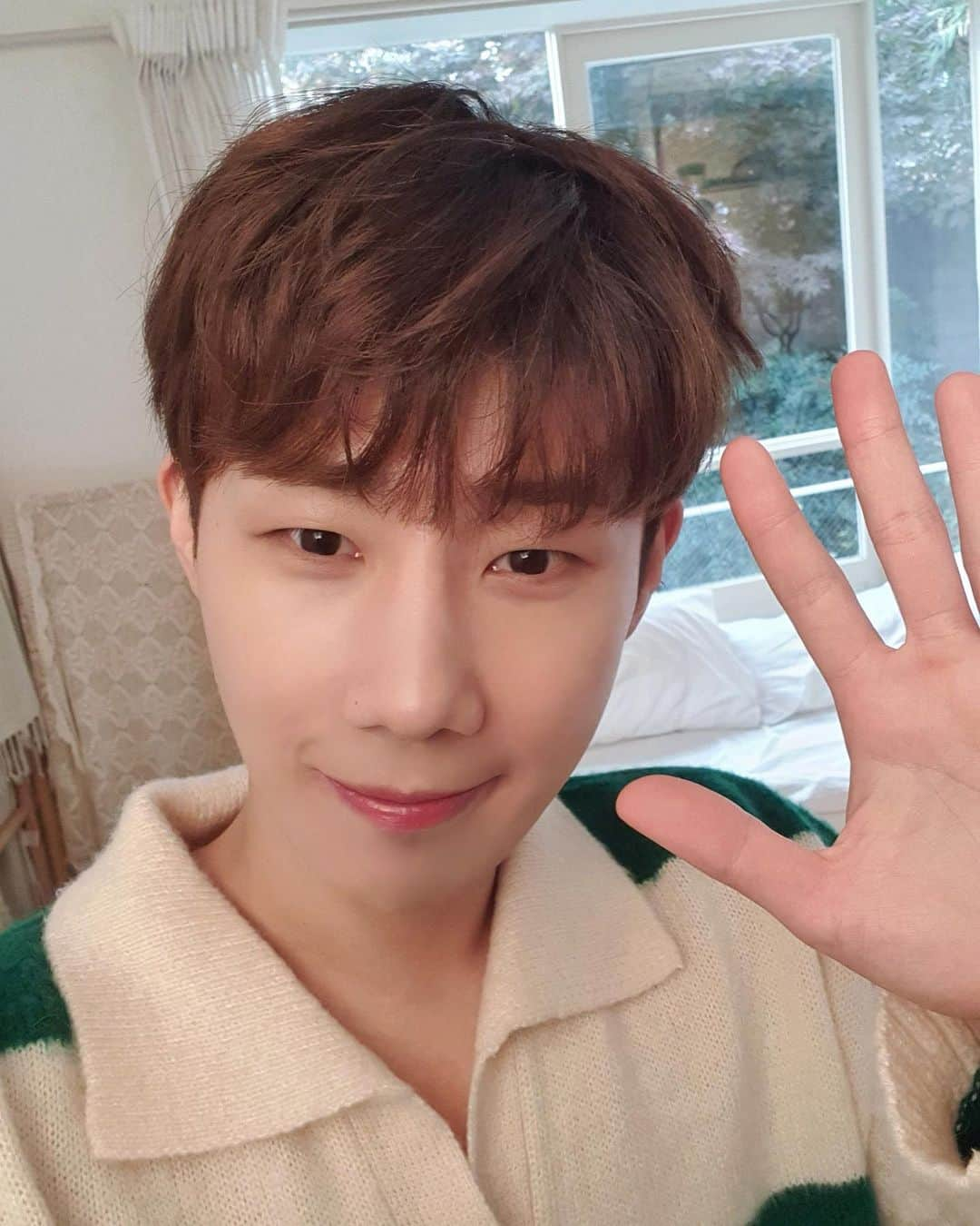 ソンギュさんのインスタグラム写真 - (ソンギュInstagram)「🥳🥳🥳🥳🥳🥳🥳🥳 축하축하」11月19日 17時39分 - gyu357