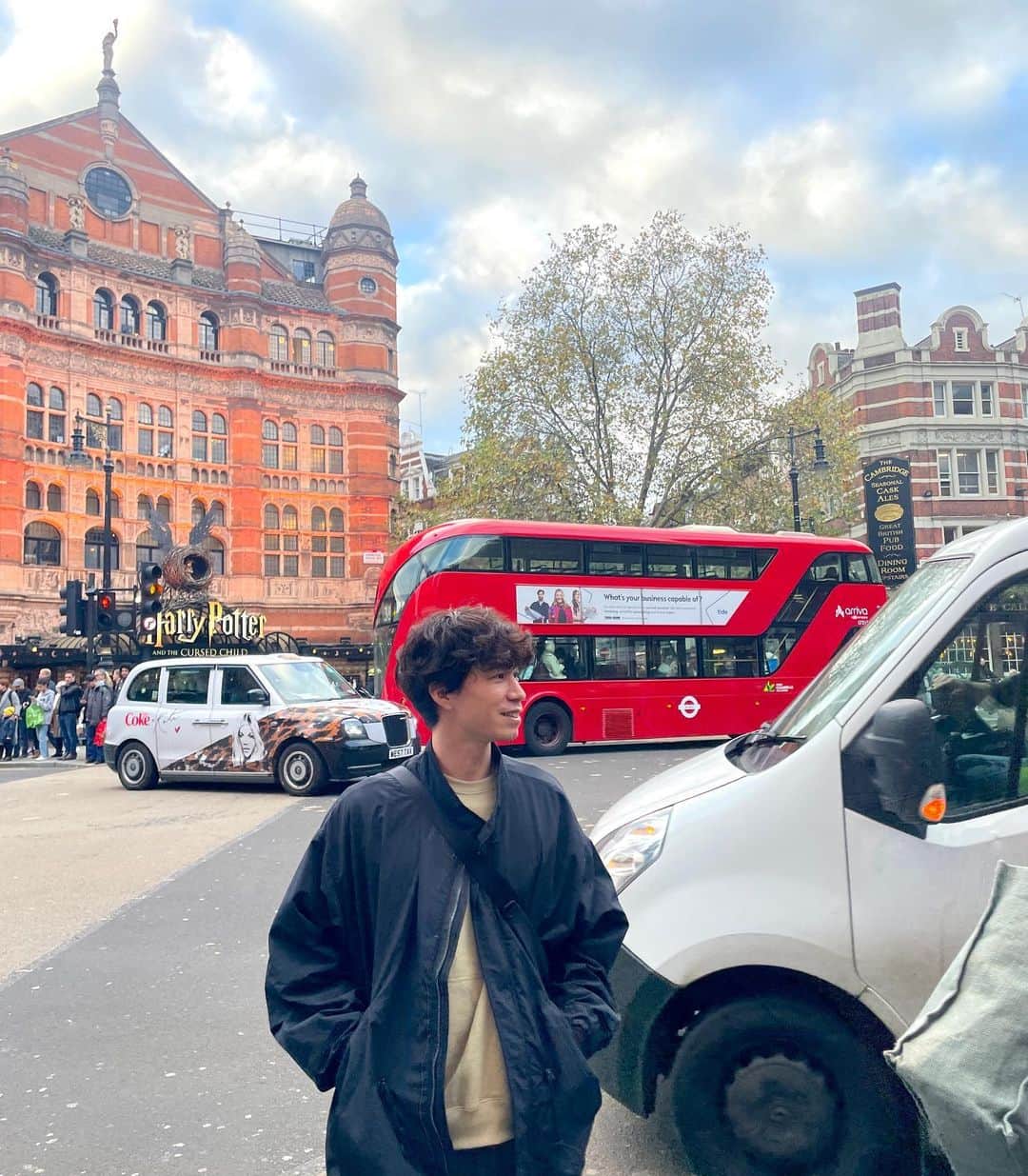 幸野志有人のインスタグラム：「Christmas is just around the corner.🎄🇬🇧 #lifeinlondon  #london #hydepark」