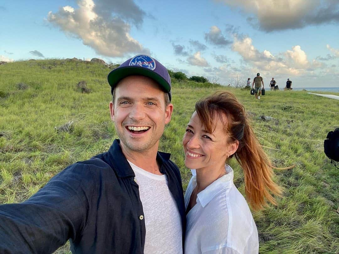 カリーヌ・ヴァナッスのインスタグラム：「We did it @halfadams 🥹 #PlanB, soon… Winter 2023.  On @cbcgem @cbc.」