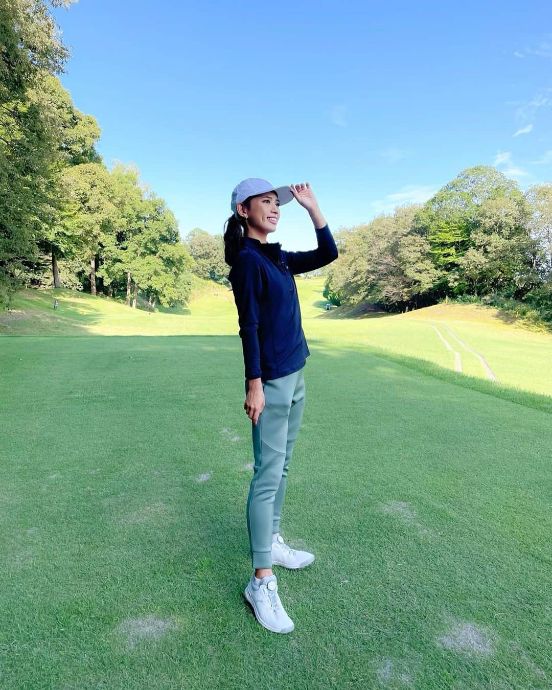 坪井ミサトのインスタグラム：「本日18時半〜 BS12「ゴルフ女子ヒロインバトル」 3週目の放送です⛳️💖  私が初めて買った雑誌、 「Popteen」の表紙を飾られてた @kumikofunayama さんと 一緒にゴルフができて嬉しかった〜🥰 "くみっきーポーズ"でお写真まで 撮っていただきました🥹  本日放送です！ ぜひご覧ください🔥  #ゴルフ #ゴルフ女子 #golf #golfgirl #ゴルフ対決 #女子ゴルフ #golfwear #ゴルフウェア #bs12」