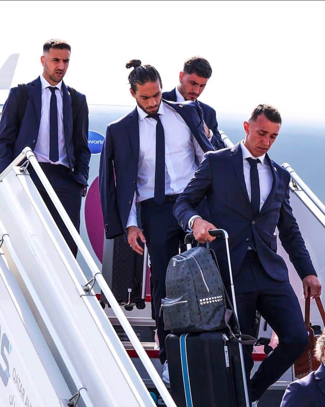 マルティン・カセレスのインスタグラム：「REAL 🇶🇦」