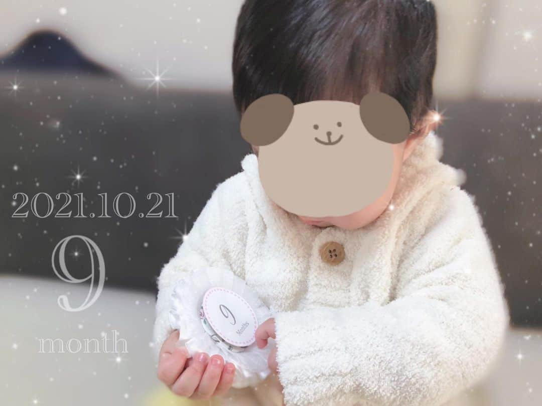 のえるのインスタグラム：「. 2022.10.21🎂 . 9month🧸🍼 . . . #生後9ヶ月 #女の子ベビー #9month #1月生まれ #かわいい女の子 #hikoロゼット #hiko月齢ロゼット #女の子ママ #9ヶ月ベビー #hikoロゼット認定講師 #月齢ロゼット #baby #月齢フォト」