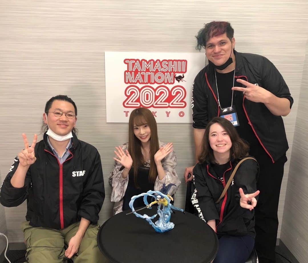 堀内華央理のインスタグラム：「TAMASHII NATIONS 2022  魂ネイションズ2022  Interview with R&D for ONE PIECE series, Mr.Aizawa!  ワンピースライン企画担当の相澤さんにインタビュー！  Unboxing FiguartsZERO  TRAFALGAR. LAW-battle of Monsters on Onigashima-  Loved it! Thank you:)   #kaorihoriuchi #堀内華央理 #bakusutesotokandaicchome #バクステ外神田一丁目 #idol #japaneseidol #tokyo #japan #streamer #twitchstreamer #game #아이돌 #게임 #트위치 #實況主 #偶像 #tamashiinations #tamashiinations2022 #onepiecefigure #onepiecefigurecollection #魂ネイションズ」