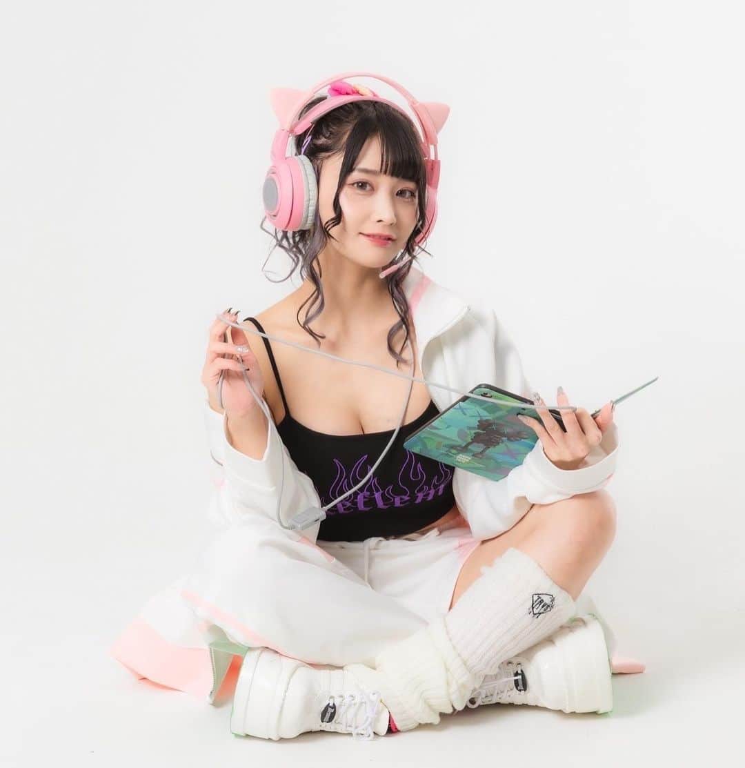 赤羽もものインスタグラム：「【お知らせ】 この度WGPの新メンバーに選ばれましたー✌️✨  大好きなポーカーでも表舞台に立つことができて嬉しい🥰 やるからには絶対勝ちたいので応援よろしくお願いします😤❤️  普段リングばかりだったけどこれを気にトナメも練習頑張るぞー💪 ハウスで見かけたら声かけてね😘   #ポーカー  #wgp  #ポーカー女子」