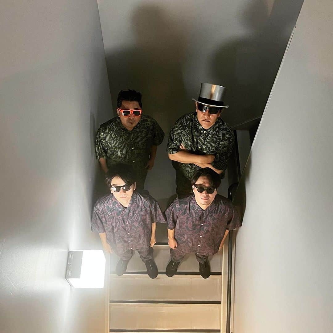 のインスタグラム：「2022.11.20 みんなと未来とYシャツと大五郎 @ Zepp Osaka Bayside #電気グルーヴ まもなくスタート！」