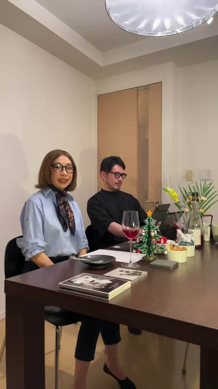 野宮真貴のインスタグラム：「突然のインスタライブありがとうございました！ファンサロン「おしゃれ御殿」もよろしくね😊」