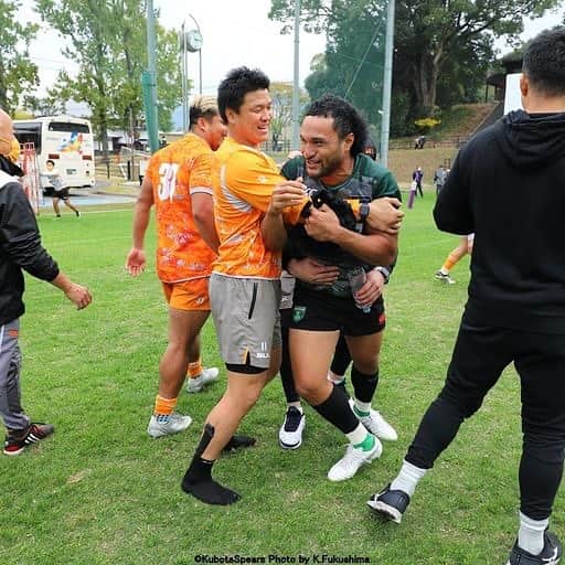 立川理道さんのインスタグラム写真 - (立川理道Instagram)「♨️🏉 別府合宿では、オンとオフをうまく切り替えながら良い合宿が出来ました！  開幕戦まで約1ヶ月。 更に成長していきたいと思います。 #kubotaspears」11月20日 19時43分 - harumichi1202
