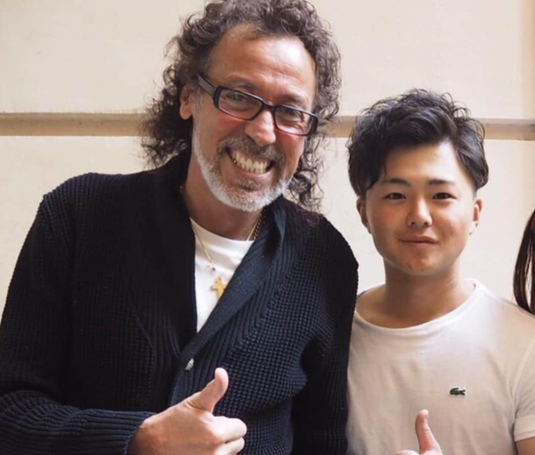 大野晃佳さんのインスタグラム写真 - (大野晃佳Instagram)「㊗️FC大阪J3参入！  FC大阪の歴史、さまざまな人の思いも詰まった大きな意味を持つ中継を担当することができ、貴重な経験をさせて頂きました。  解説して頂いた #ラモス瑠偉 さん #青野剛暁 さん #武田太一 さん  ありがとうございました！  (ラモス瑠偉さんとは大学2年生の時に表参道でお見かけして、写真を撮っていただいたことがあります)  何かのご縁と勝手に受け取っております❗️  FC大阪の皆さん素晴らしいシーズンをありがとうございました！  #写真撮影時のみマスク外しています」11月20日 20時50分 - ytv_akiyoshi.ohno