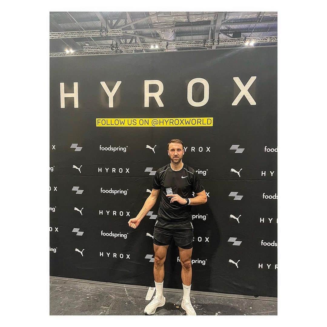 グレン・マレーのインスタグラム：「Hyrox London 22/23 ✌🏼  Up there with a Tony Pulis Pre-Season….IYKYK 👀   @hyroxworld  @hyroxuk  @vault_164」