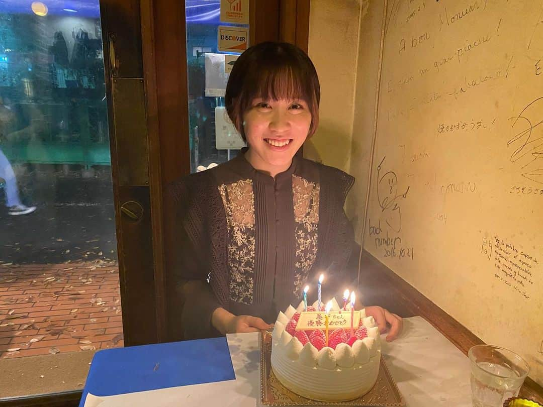 平野美宇さんのインスタグラム写真 - (平野美宇Instagram)「今日もお約束の優勝祝いをしてもらいました✨ とても雰囲気のいいレストランで美味しいフレンチをいただきました🍽 お腹いっぱいチャージできたので、明日からまた練習頑張ります！ #lilybrown」11月21日 21時20分 - miu_hirano