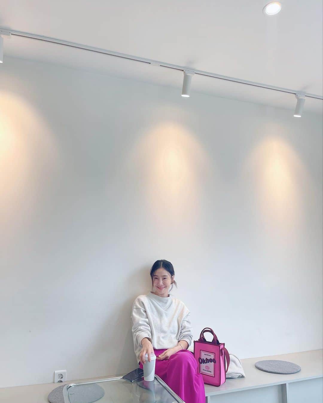 パク・ヒョジュのインスタグラム：「#핑쿠모닝커피💕」