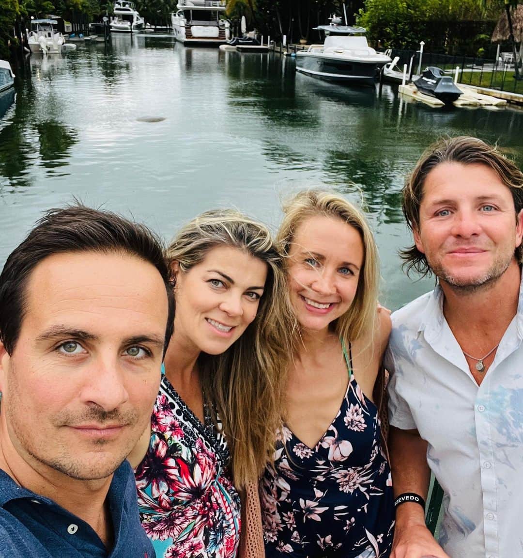 トニー・アゼベドさんのインスタグラム写真 - (トニー・アゼベドInstagram)「Thanks for all the Birthday wishes! I did what you would expect Eat - Travel - Friends」11月22日 11時10分 - tonyazevedo8