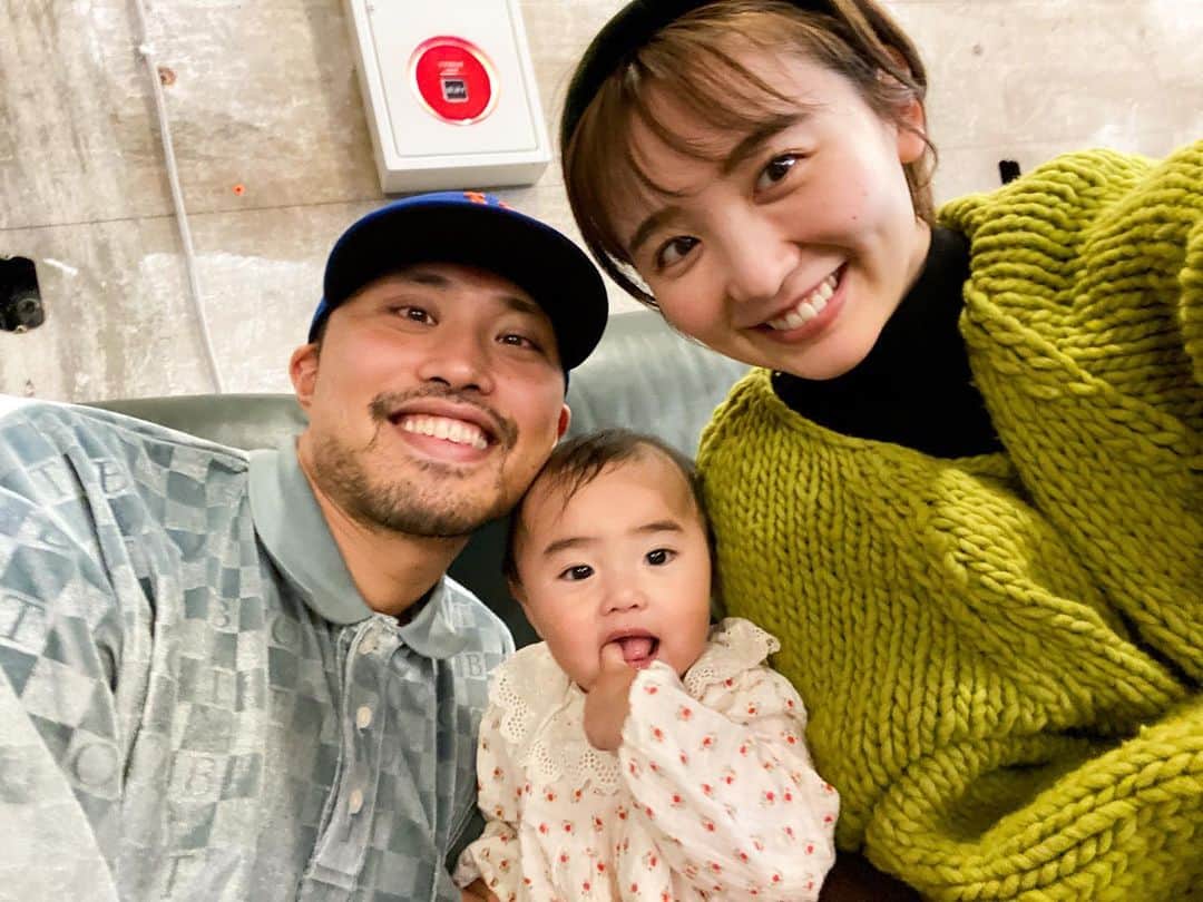 おのののかのインスタグラム：「❤️ 11/22  去年と比べると、娘ほんとに大きくなったなぁ😂❤️  大変なことも増えたけど、 楽しくて幸せなことも何倍にもなった✌️❤️❤️  #いい夫婦の日」