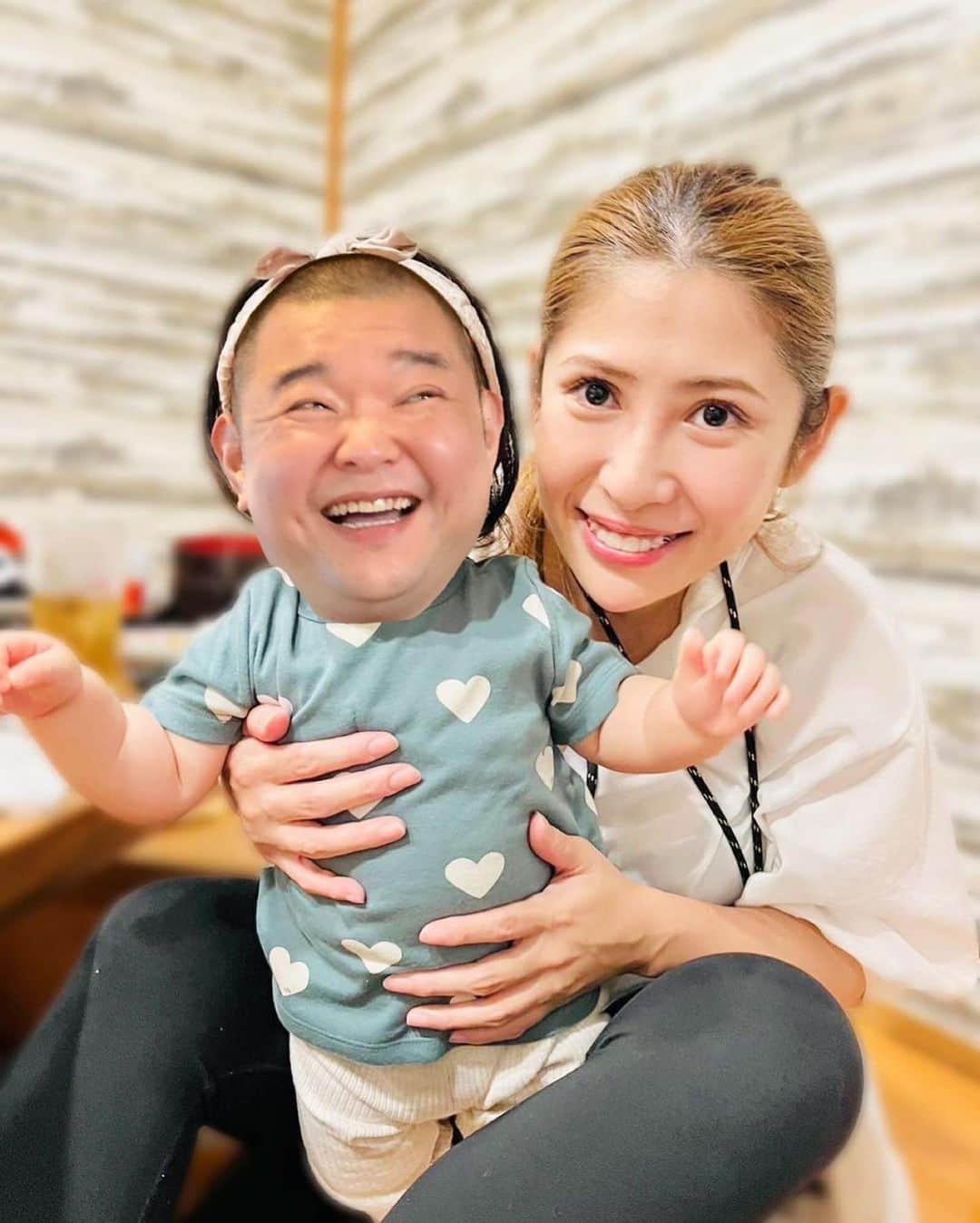 内山信二のインスタグラム：「これからもよろしくね😘  #いい夫婦の日 #1122」