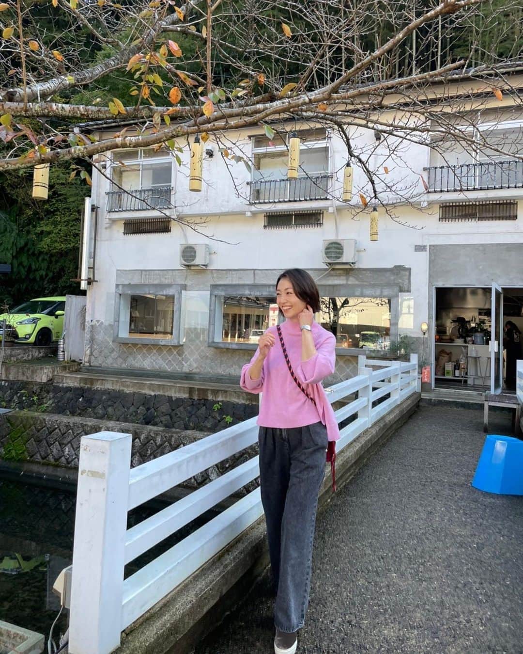 のインスタグラム：「久しぶりの城崎温泉♨️ 蟹だけでなく、但馬牛も美味！💕 進化し続ける城崎温泉に 次は長期滞在したいです🍁🍁  #城崎温泉#ランチ#但馬牛#off#大人旅#日本旅行#赤い風船#にこta #おんせん旅#fmcocolo#breezeonsunday#breezeonsunday765#bons765#八木早希」