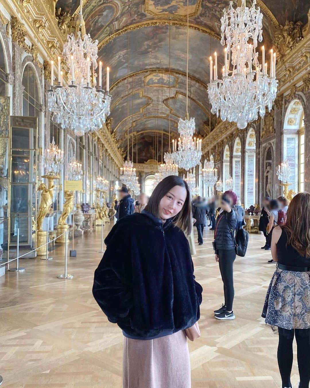 安藤きらりさんのインスタグラム写真 - (安藤きらりInstagram)「#ヨーロッパ旅行記 #europatrip  「 ヴェルサイユ 宮殿 」 ルイ14世が建造した、世界で最も豪華な王宮だに🫅  #ヴェルサイユ宮殿 #フランス旅行 #パリ旅行  #france🇫🇷 #paris #Versailles #eurotrip」11月22日 18時45分 - ankirachan