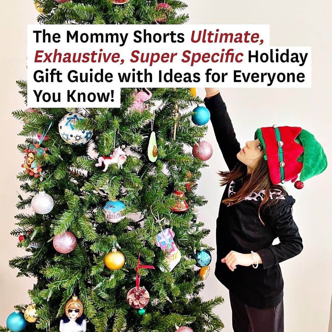 Average Parent Problemsさんのインスタグラム写真 - (Average Parent ProblemsInstagram)「It’s here! The holiday gift guide you have all been waiting for!!! If you have never seen one of my gift guides before, then you are in for a treat. We work SO HARD to make sure you can find super specific gifts for everyone you know in one place. You know, the kind of gifts that say— "OH! You've been paying attention and you really get me!" I’ve got gifts by age and gifts by interest with more categories for big kids, tweens and teens than ever before. But don’t just take my word for it, swipe to read what you guys are saying about the guide so far! Someone shared the guide on their story and called it “a public service.” I love that! It really is a labor of love and nothing makes me happier than helping you guys find perfect gifts for your family and friends. I use it for all my gifts too! If you like the guide, please give this pic a ❤️ so that it gets shared as widely as possible! The guide is at the link in my bio. Happy shopping!!!」11月23日 2時14分 - averageparentproblems