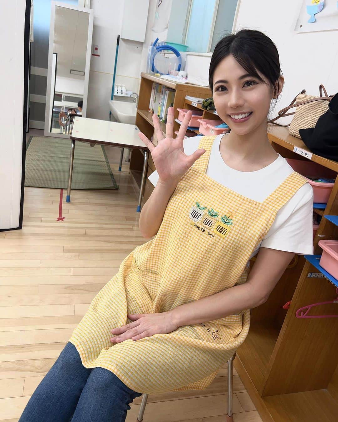 のインスタグラム：「中前勇児監督の #北海道紋別市移住PR動画ドラマ が3話まで配信中です😳✨  保育士の竹田役で1、2話に出演しています🤖 心温まる素敵な作品です💓 ぜひチェックして下さい✨  https://mombetsu-ijyu.com/  #中前勇児監督」