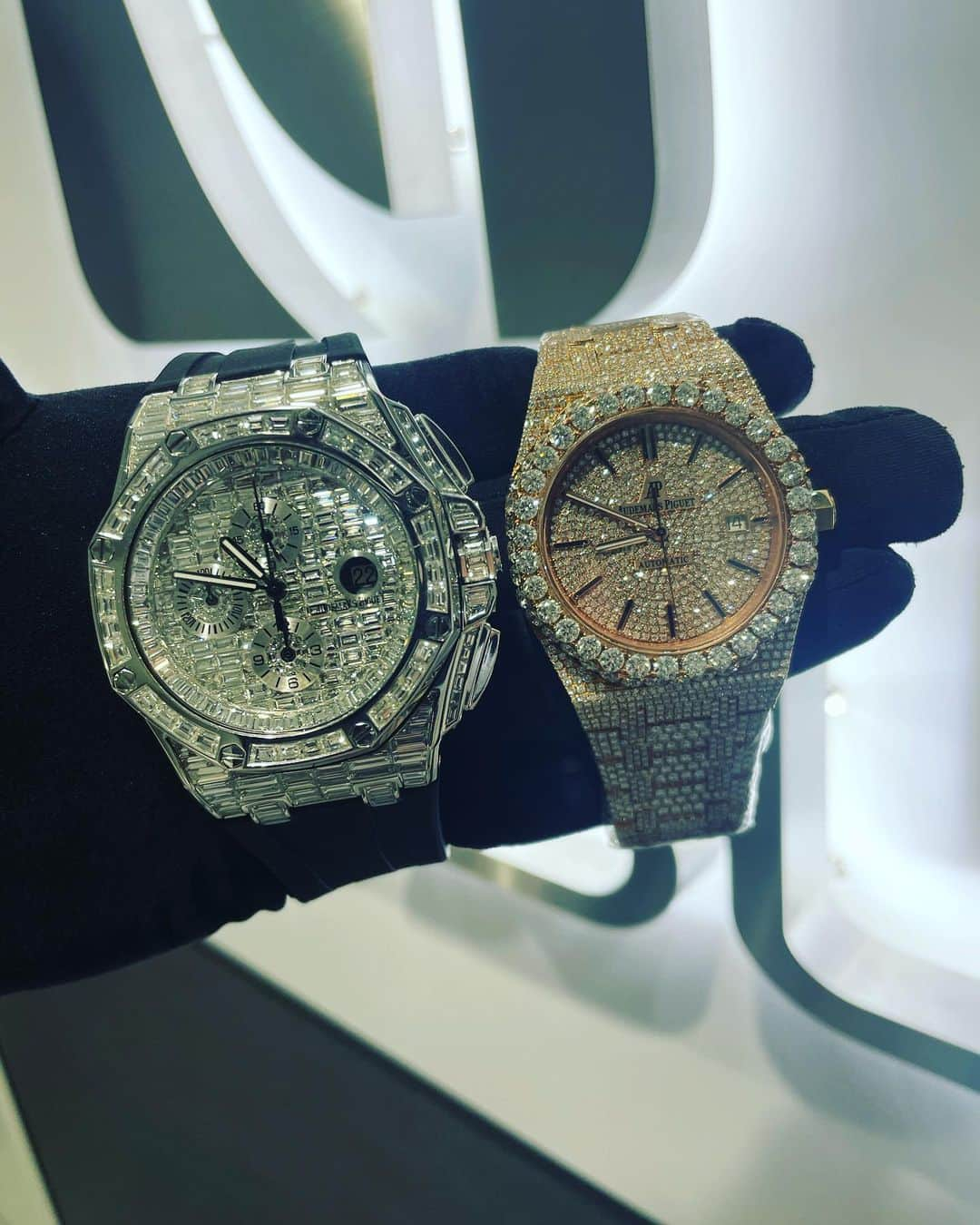 宮代東生のインスタグラム：「#audemarspiguet  ゴリゴリの時計を探してる方は是非  #オーデマピゲ」