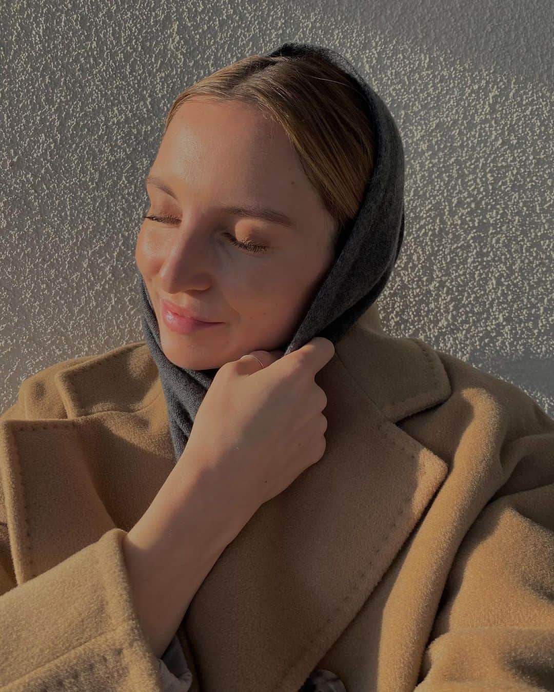 FashionMuggingのインスタグラム：「Grateful 💫」