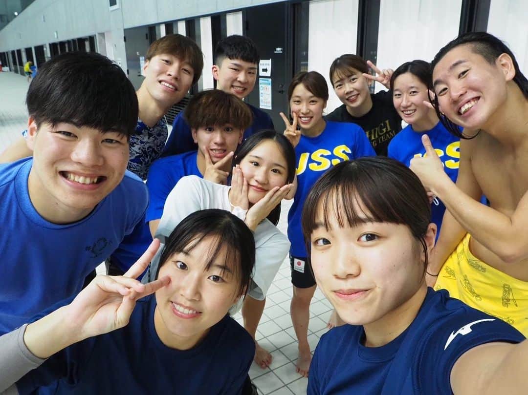 金戸凜のインスタグラム：「ワンデイ飛込教室 & ダイビングショー❣️ ・ このような素敵なイベントに、今回は司会アシスタントとして参加させて頂きました🫶🏻 飛込を体験しに来てくださった方々、飛込を見に来てくださった方々、みなさんに飛込の楽しさが少しでも伝えられたら嬉しいです😌 ありがとうございました❣️ ・ ・ #日環アリーナ栃木 #飛び込み #diving」