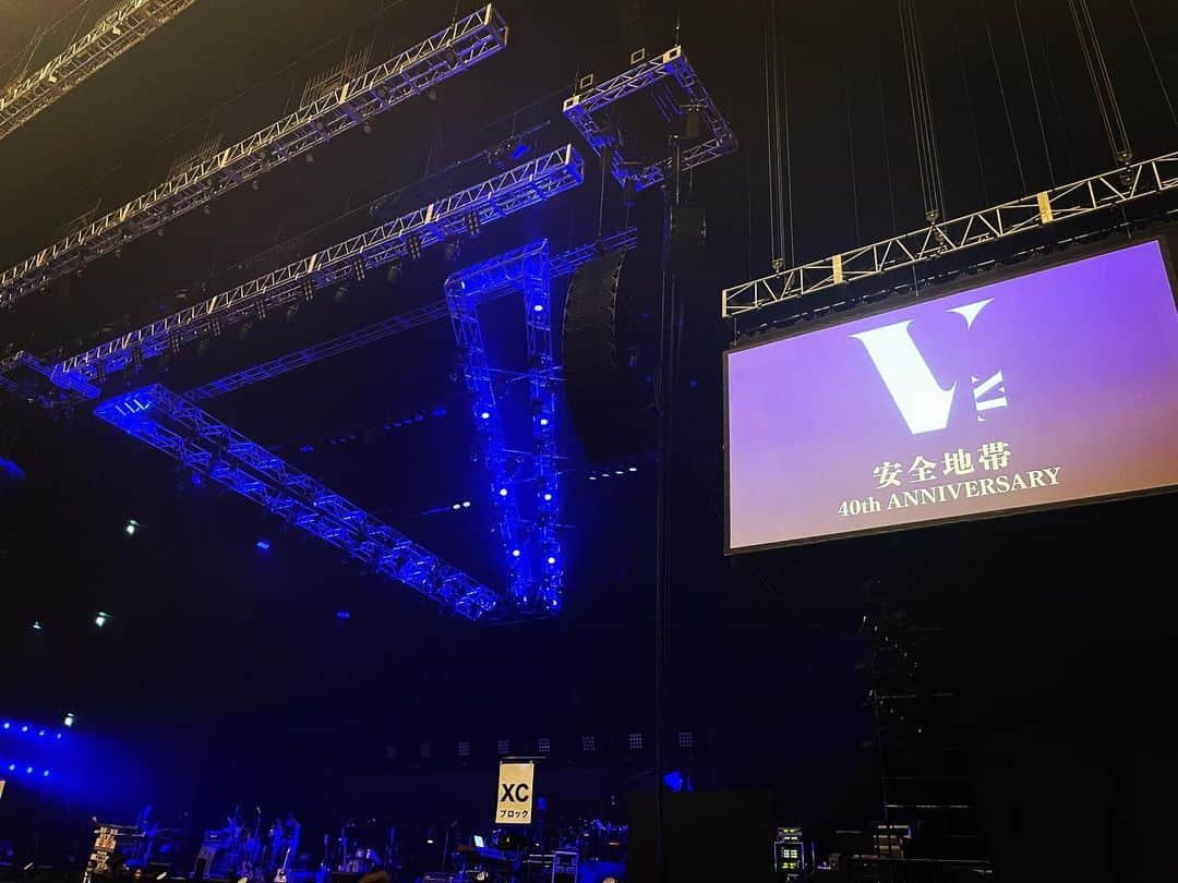 michi さんのインスタグラム写真 - (michi Instagram)「久しぶりのトーキョー🥰  #弾丸プチ旅行 #目的はライブ #安全地帯 #レジェンド#玉置浩二」11月23日 12時41分 - michi_jasmine