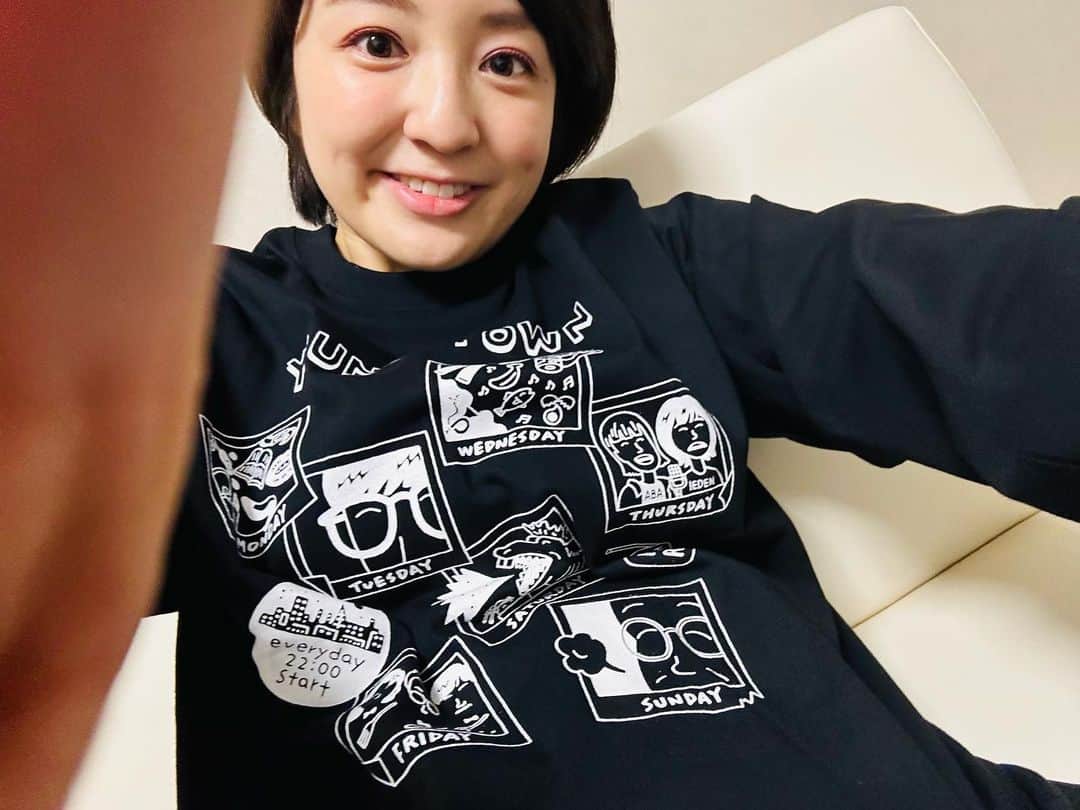 藤林温子さんのインスタグラム写真 - (藤林温子Instagram)「. ヤンタンGOGOTシャツ . 届きましたーー！ わたしはロンTにしました めちゃくちゃ可愛いですーー！ 撮り方下手くそですみませーん 皆さんもぜひーー！」11月23日 14時13分 - atsuko_fujibayashi