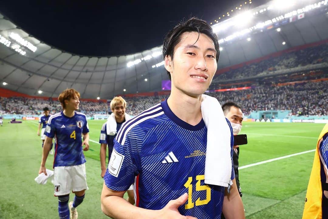 鎌田大地のインスタグラム：「😉👍🇯🇵  @fifaworldcup  @japanfootballassociation」