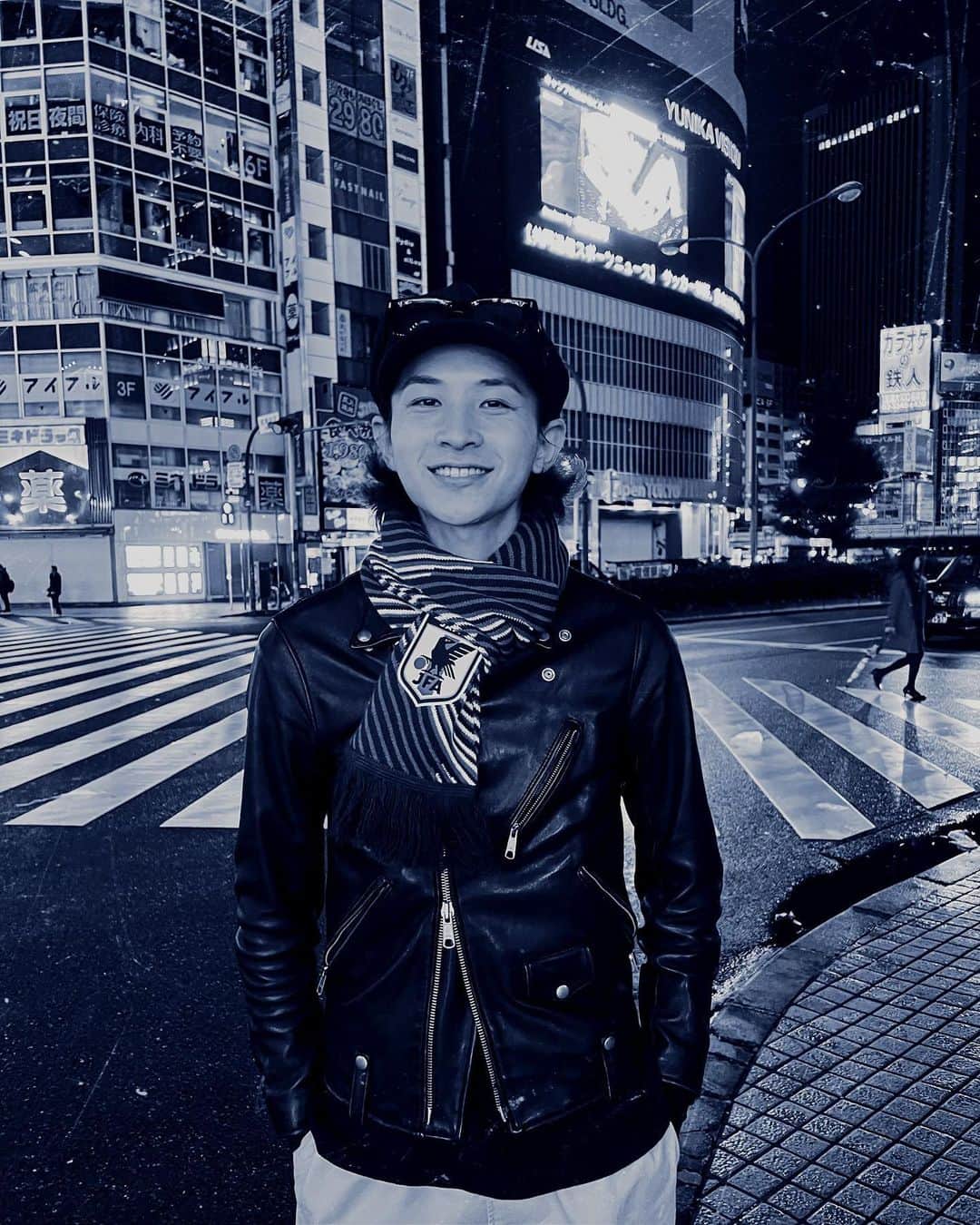大隅勇太のインスタグラム：「Blabo! Blabo!! Blabo!!!   🇯🇵⚽️  #worldcup #samuraiblue」