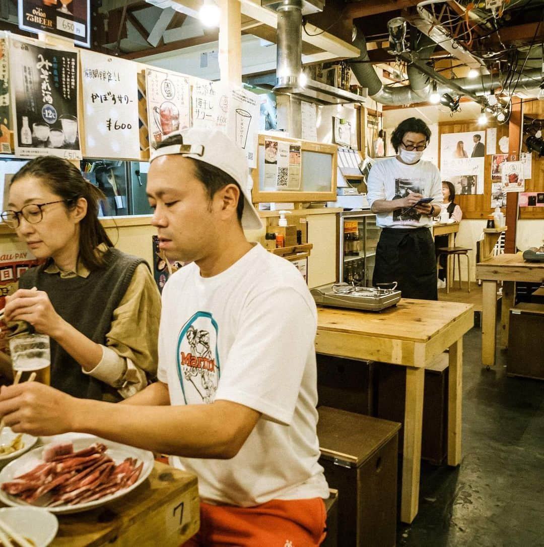 中山祐一朗さんのインスタグラム写真 - (中山祐一朗Instagram)「本日千秋楽というか最終日「愛の向田邦子劇場」本多スタジオ特別追加公演終わらして、今からバイト企画「はたらくところ」ジンギスカンGakuya 今夜は圭史と入ってます！ #阿佐ヶ谷スパイダース　#遊覧文庫　#下北沢のみち」11月23日 18時52分 - yuurou99