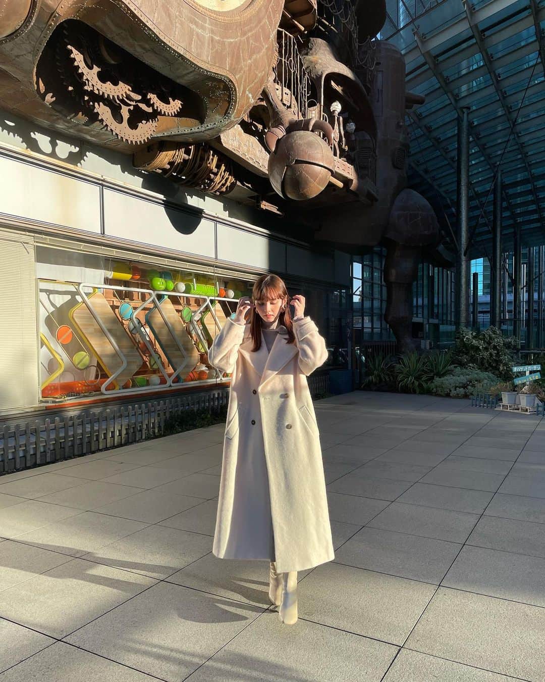マーシュ彩のインスタグラム：「暖かい日はなんだか嬉しいですね☺︎ でも寒かったら寒かったでサウナが気持ちいいので🙆‍♀️  寒いと言ったら最近は家で鍋ばっかりになってきました。レパートリーが少ないのでよかったらおすすめの鍋教えて欲しいです。🫕」