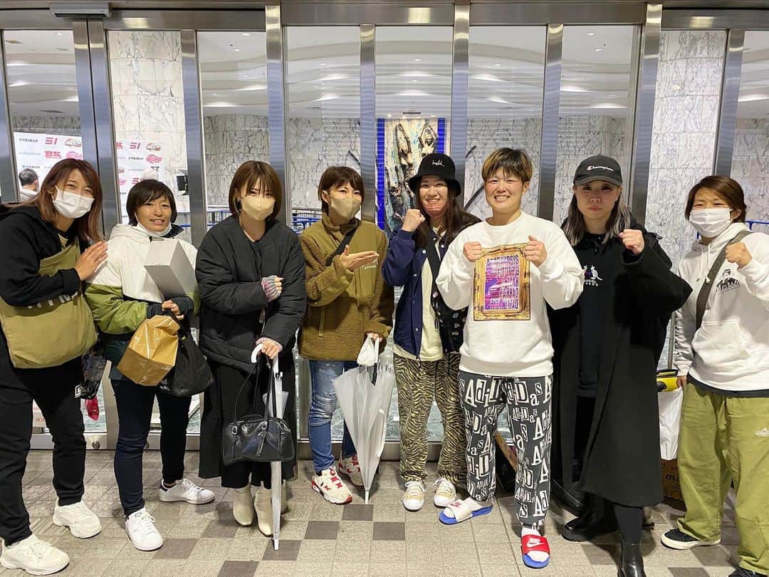 杉山しずかのインスタグラム：「with Me,We @mewegym  fighters  and Mocchi」