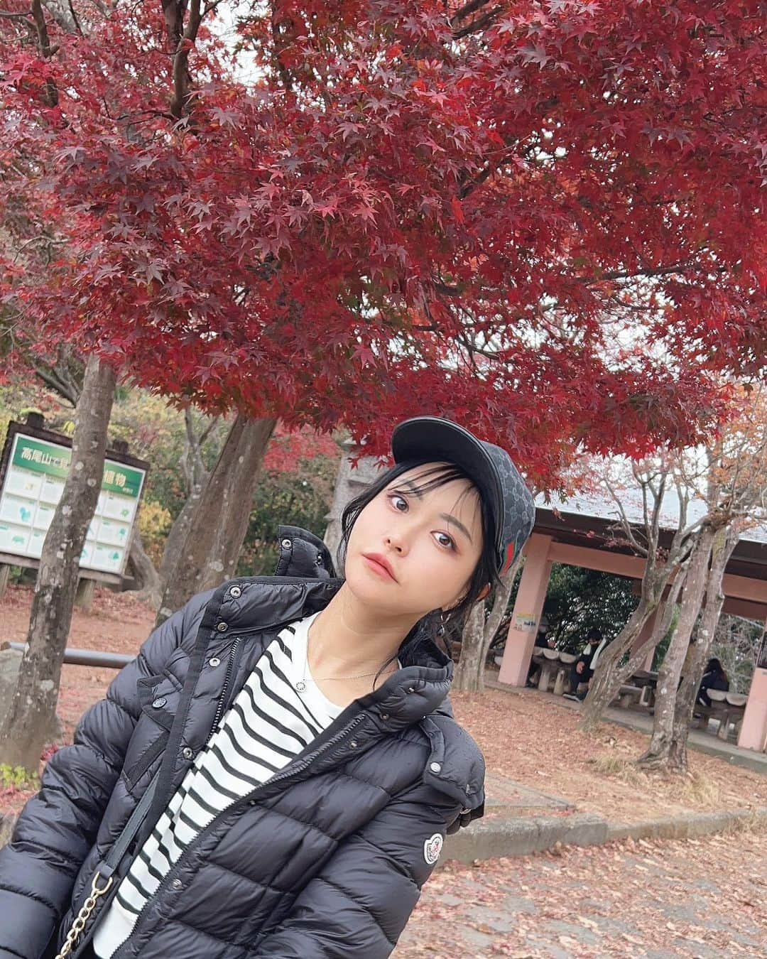 叶恵まそらさんのインスタグラム写真 - (叶恵まそらInstagram)「紅葉と言えば高尾山🗻 ⁡ ⁡ ⁡ #グラビアアイドル #グラビア #アイドル #グラドル #japanesegirl #Japanese #japaneseculture #guravure #sexy #cute #japanesestyle #japanesemodel #guravureidol #guravuremodel #freemodel #sexy #gravure #gravureidol #hotgirl #vk #portrait  #japan #model #hot #bikini #bikinimodel #selfie #selca #lingerie」11月23日 23時29分 - kanaemasora