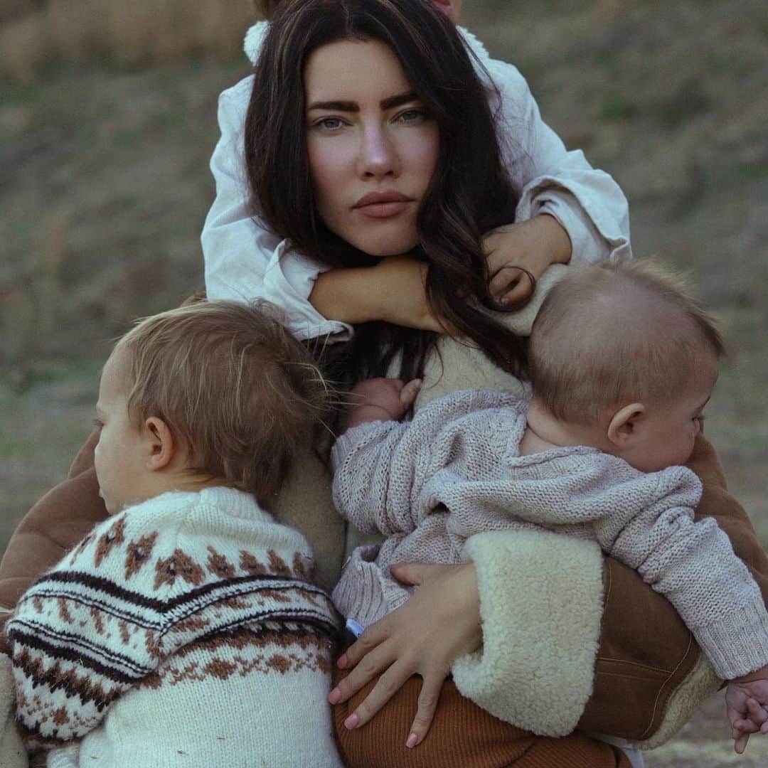 ジャクリーン・マッキネス・ウッドのインスタグラム：「Don’t mess with the Mama Bears」