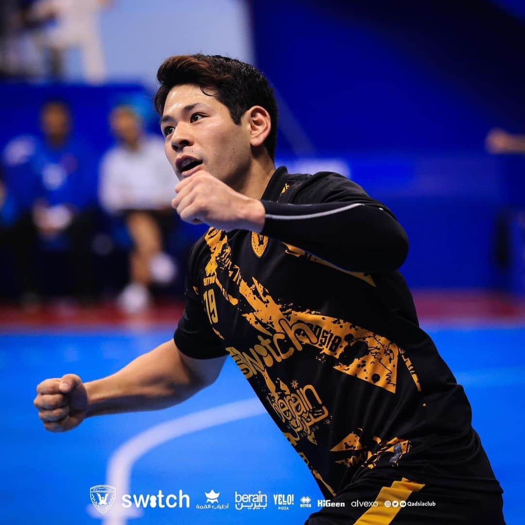 徳田新之介のインスタグラム：「開幕5連勝!!!!!!!  #qadsia #handball #kuwait」