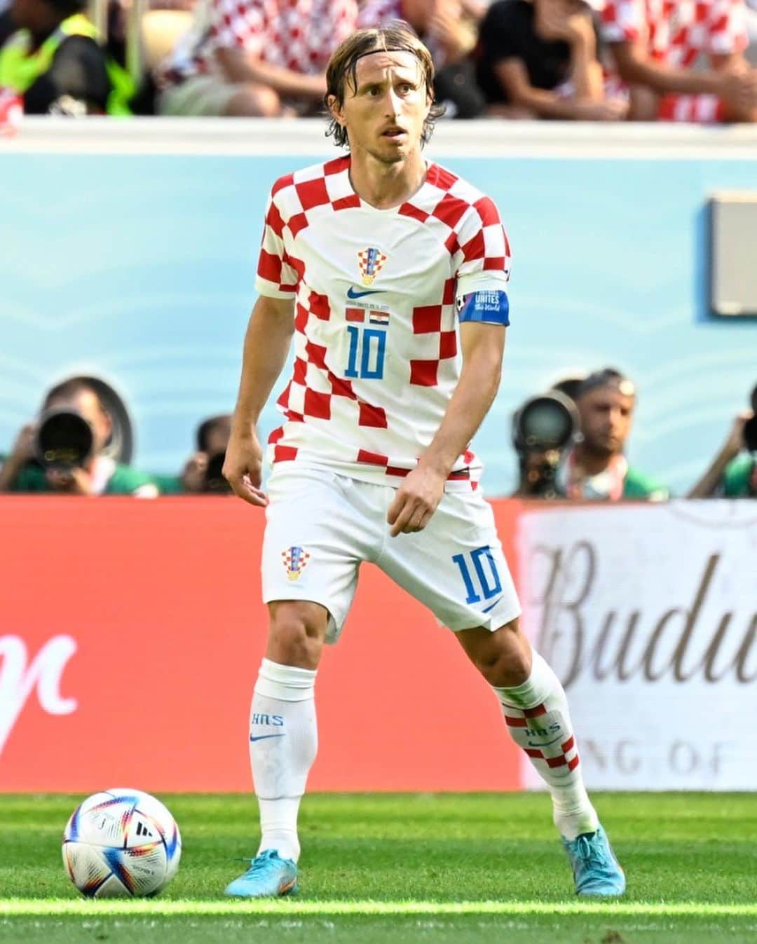 ルカ・モドリッチのインスタグラム：「Teska utakmica,ali ostajemo pozitivni I fokusirani na sljedece utakmice!🇭🇷💪🏻 #IznadSvihHrvatska」