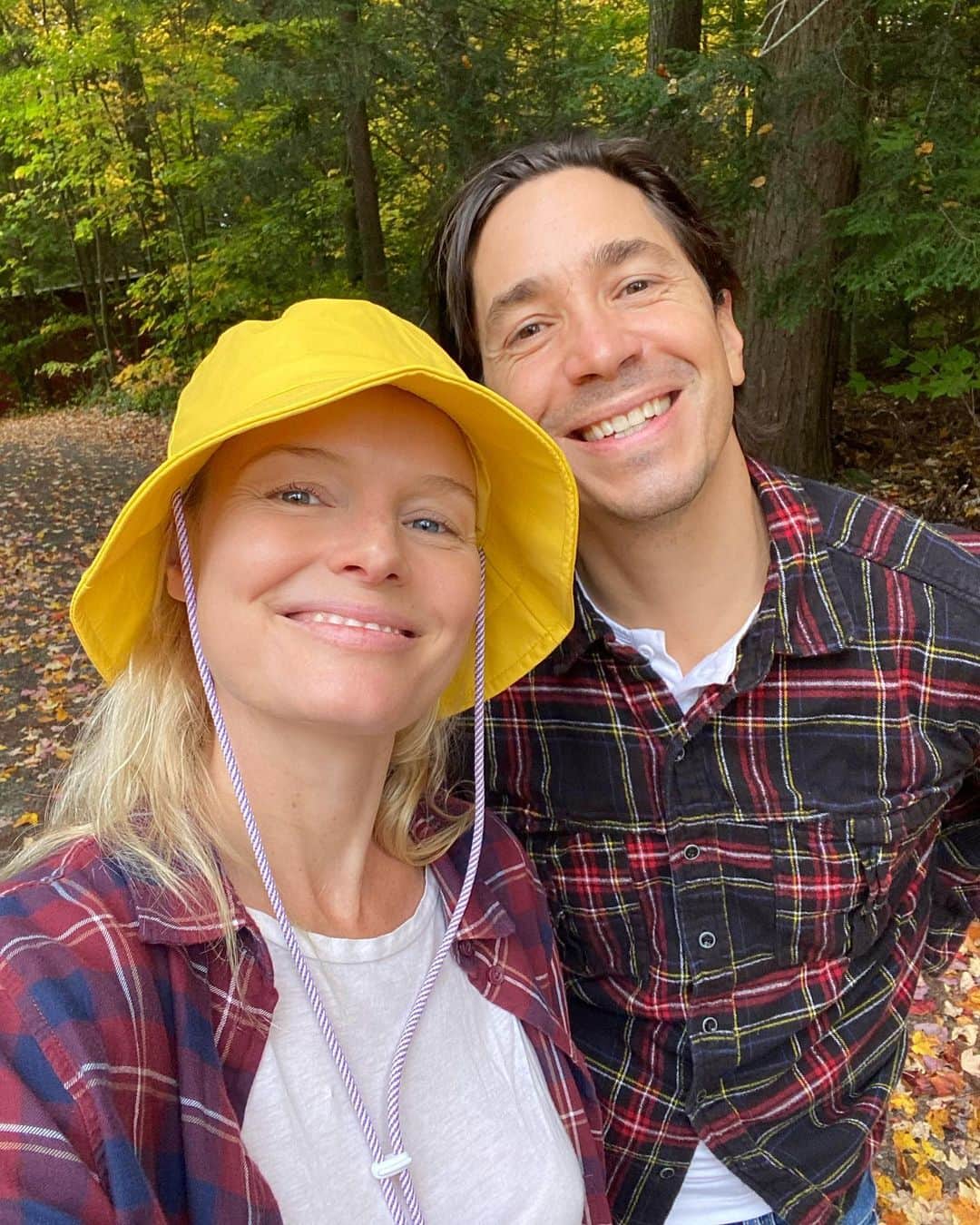 ケイト・ボスワースのインスタグラム：「HAPPY THANKSGIVING 🧡🍂 So grateful for your warmth and safety and that bright beautiful ever glow @justinlong ✨ … you make life so much fun. xx」