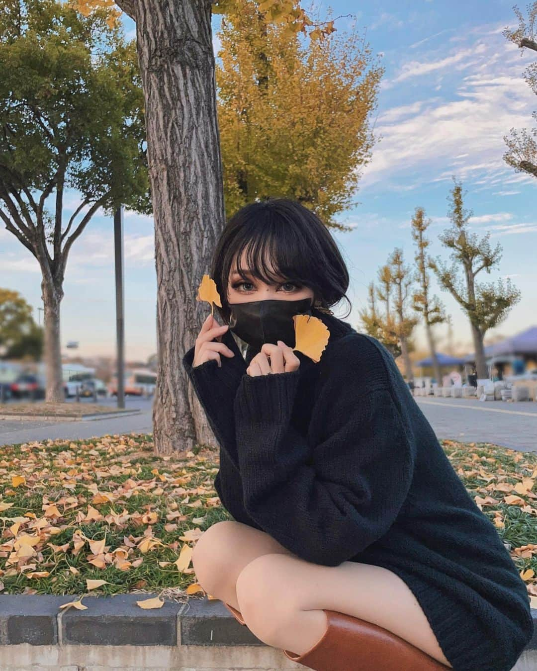 okamotosayaka さんのインスタグラム写真 - (okamotosayaka Instagram)「🍁🍂 . . . . . . . . . . #fashion#ootd#knit#boots#shorthair#shortcut#blackhair#紅葉#いちょう#イチョウ#秋コーデ#秋冬コーデ#ニット#ニットワンピース#ブーツ#ロングブーツ#ショートカット#ショートヘア#黒髪#黒髪ショート」11月24日 22時22分 - xxsayaka6312xx