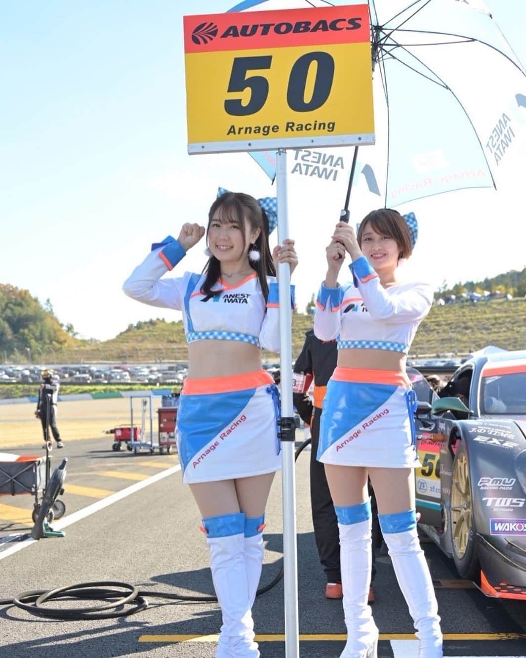 のインスタグラム：「#レースクイーン大賞 WEB投票ファーストステージ1の投票が11/30までです✨ ギャルパラはがき投票の締め切りは12月5日(月)必着です🐈 Q1突破できますように🥹🙏✨ 応援よろしくお願いします🐱📣💗  #アネスト岩田  #anestiwata #スプレーガン #塗装ガン　#スプレーガン塗装  #arnage #arnageracing #arnagelovelycats #MC86 #姫　#姫団  #gt 　#race #レースクイーン　#racequeen #クルマ　#スーパーカー　#レース　#supercar #supercars #モータースポーツ　#motorsport #motorsports #motorsportsphotography  #motorsportphotography #car #車」