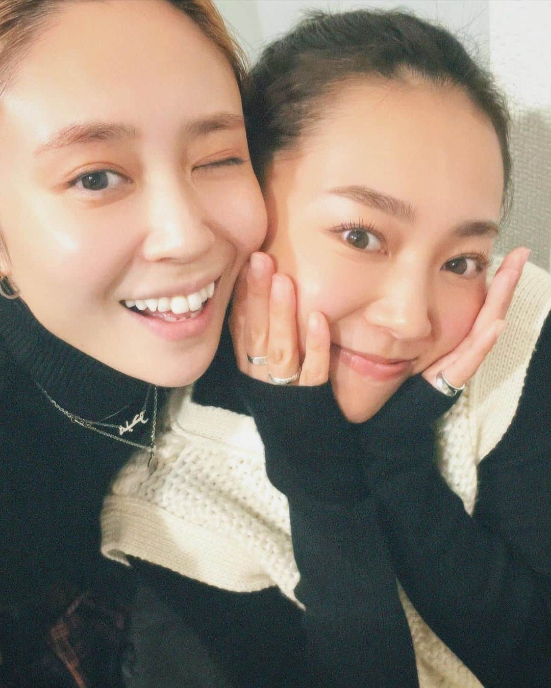 橋本愛奈のインスタグラム：「久しぶり記念写真🤳  #あいめぐ最新版 #いつも撮るの忘れちゃうから珍しく撮ったよ」