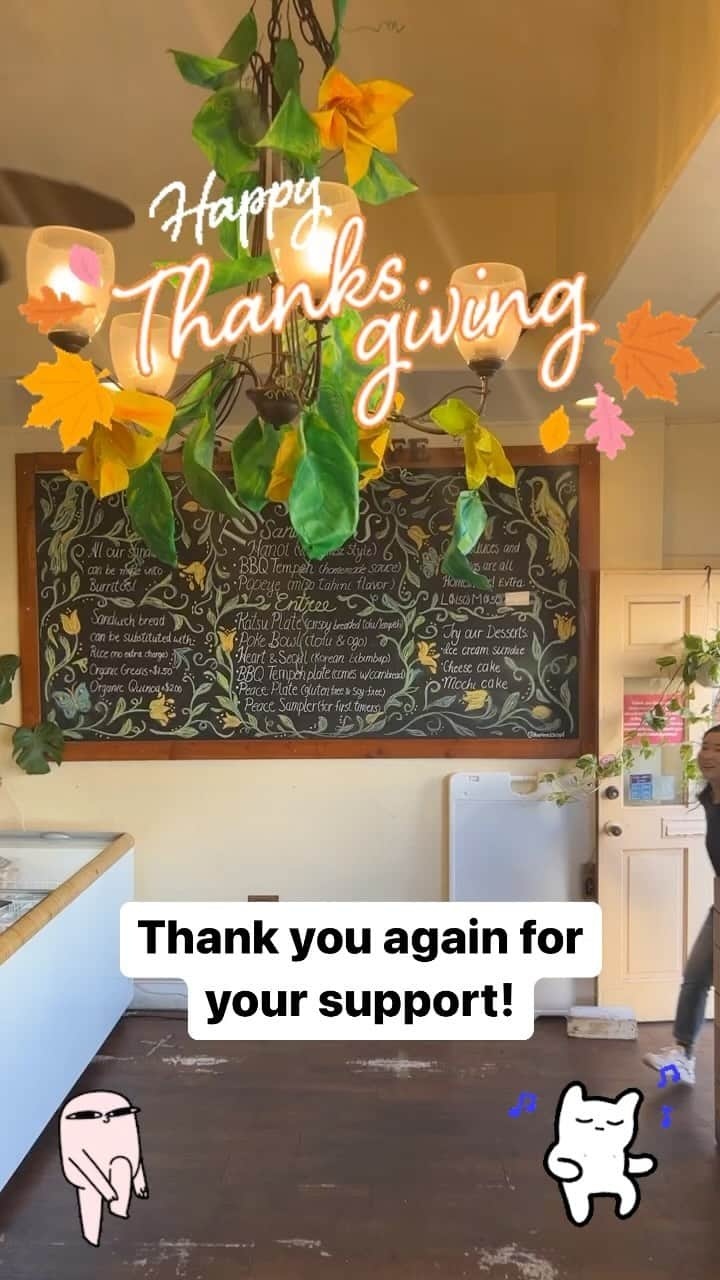 Peace Cafeのインスタグラム：「Thank you for ordering our thanksgiving special this year!   We are so grateful for your support and we hope to see you again next year!  Happy Thanksgiving Everyone! 🍂  #thanksgiving#vegan#peacecafe#oahu#hawaii#vegetarian#pumpkin#love#peacecafehawaii」