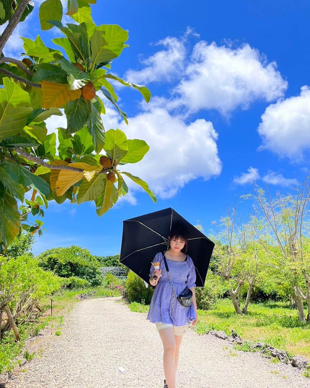 畠山あやなのインスタグラム：「今年の夏は沖縄旅行に行ってました^ ^ 那覇と宮古島お邪魔しました🐠ほんとに素敵な場所だった✨✨  #畠山彩奈 #沖縄 #那覇 #宮古島」