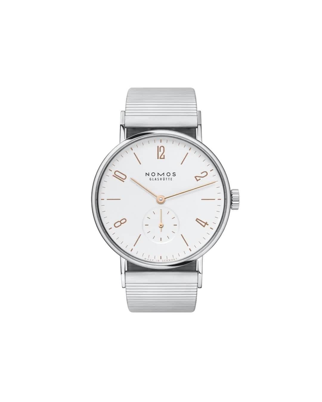 のインスタグラム：「A timely investment: Tangente Liebreiz comes with both a bracelet and brown Shell Cordovan leather strap—giving you two elegant looks to choose from. Find this exclusive offer only at nomos-glashuette.com  #nomos #nomosglashuette #nomostangente #tangente #glashütte #blackfriday #liebreiz #specialoffer」