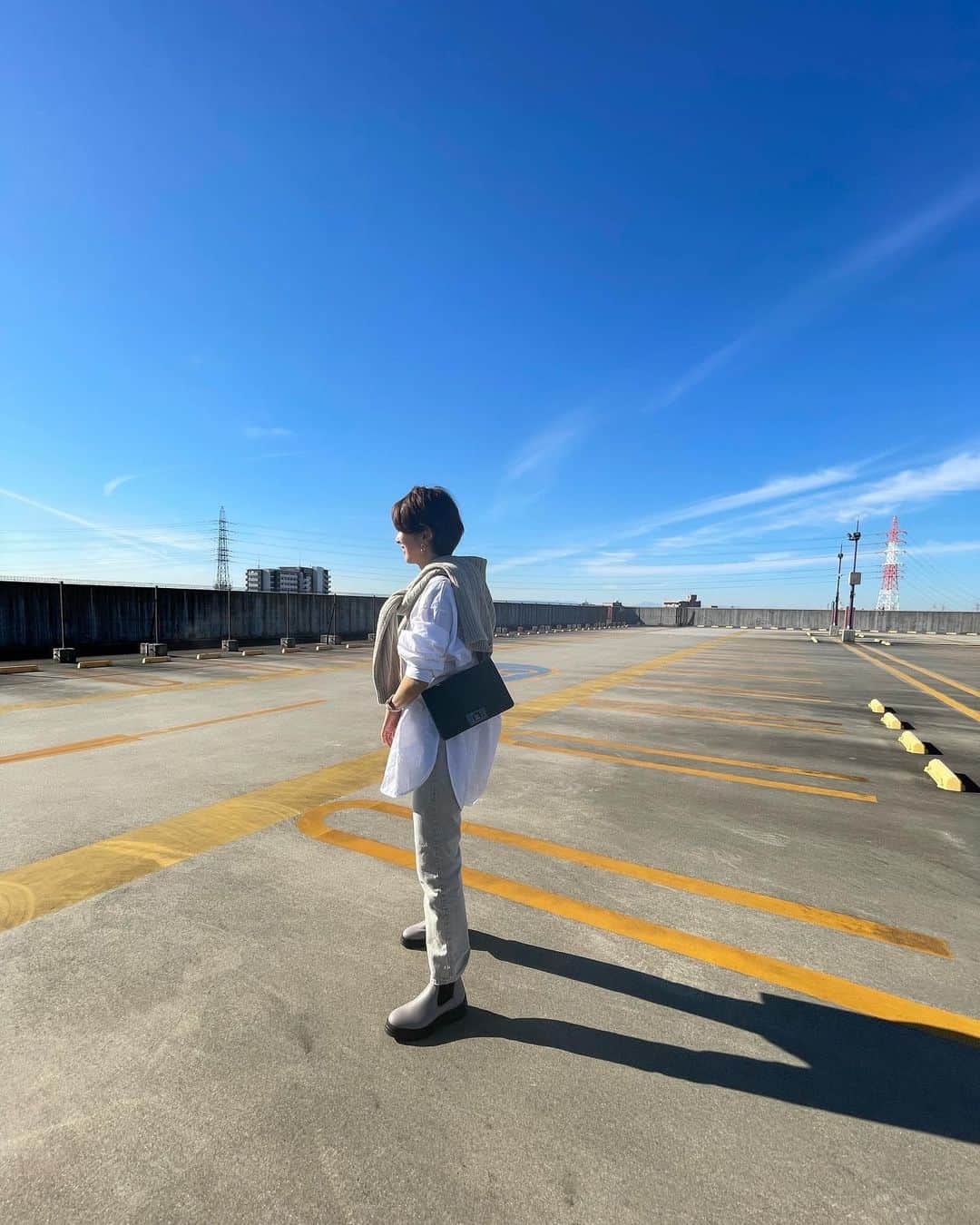 石井のり子さんのインスタグラム写真 - (石井のり子Instagram)「** 💙💙💙💙💙  #beautifulday#blue#sky」11月25日 21時05分 - noriko_nnnnn