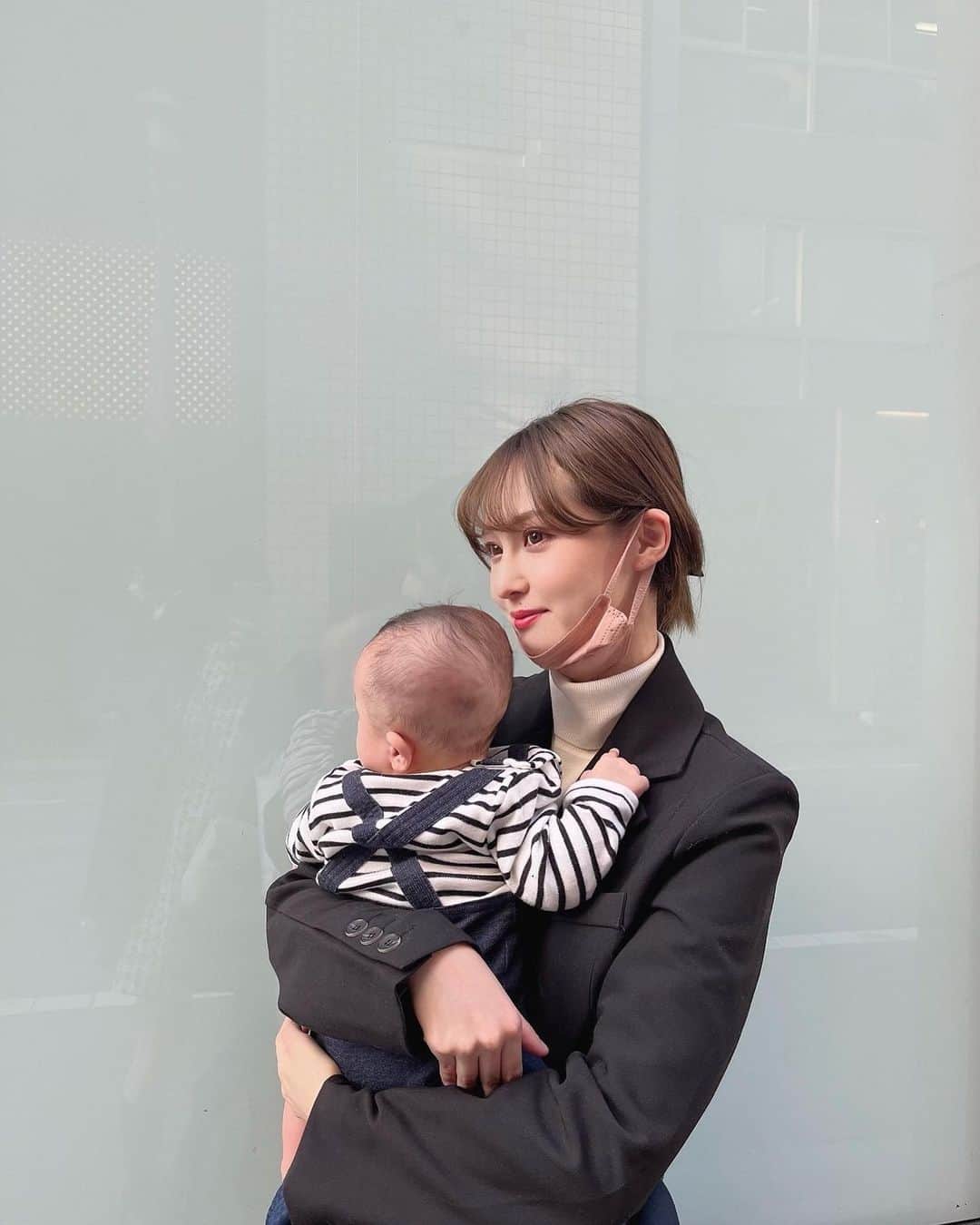 のインスタグラム：「. . 今更ですが産まれました👶🏻 ちびにょみもよろしくお願いします❤︎  photo by @nanami10910 💙 . .  #baby#boy#babyboy#男の子ママ」