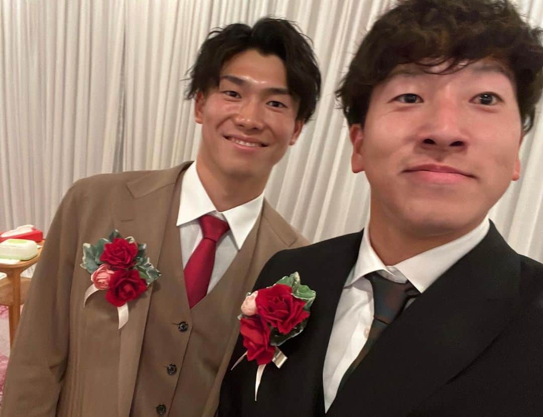 翁田大勢さんのインスタグラム写真 - (翁田大勢Instagram)「この度、最優秀新人賞を受賞することができました。  またこの場に立てるように 一喜一憂せず、感謝の気持ちを持って練習に取り組みます。  ジャイアンツの皆様と、ジャイアンツファンの皆様の期待に　これからも応えられる選手になります。  #アツアツ」11月26日 9時18分 - taisei.ota15