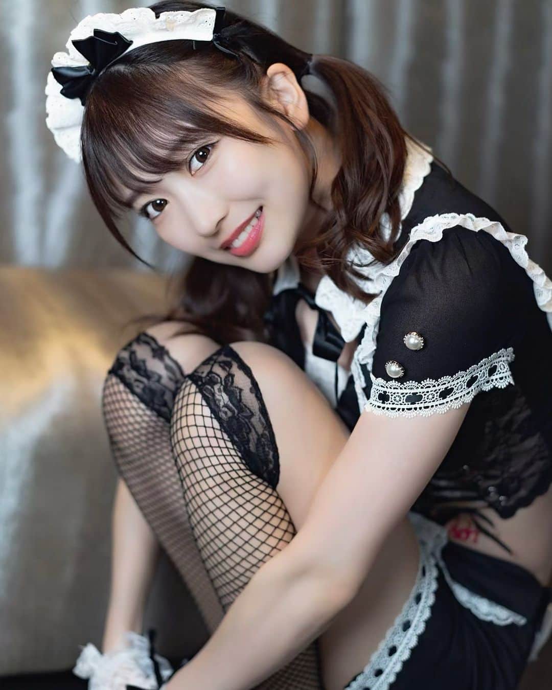 吉沢朱音さんのインスタグラム写真 - (吉沢朱音Instagram)「おはようございます( ˶˙ᵕ˙˶ )☀️ あかねメイド〜 . . . #メイド #cosplaygirl #cosplay #jpn」11月26日 8時31分 - nesomagic72